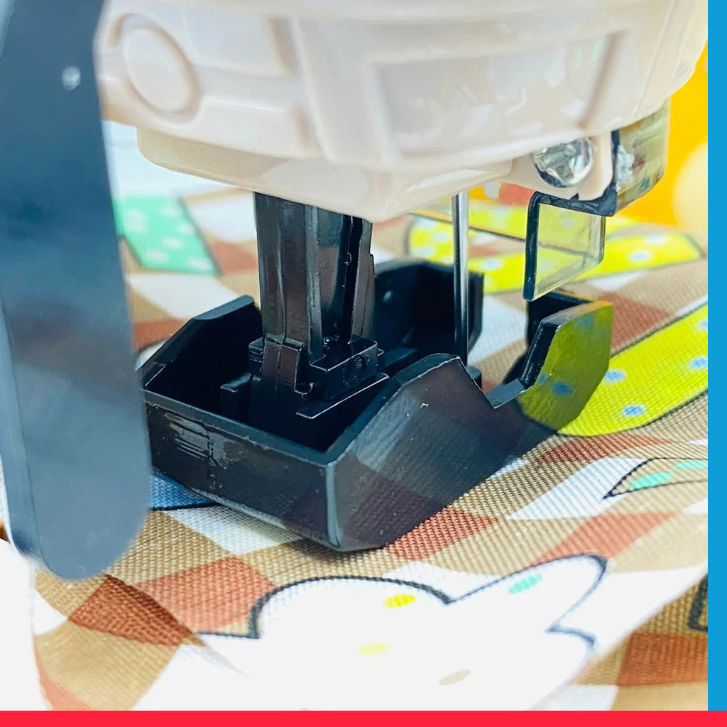 Mini Electric Sewing Machine And Iron Play House Toy [PD][1Pc]